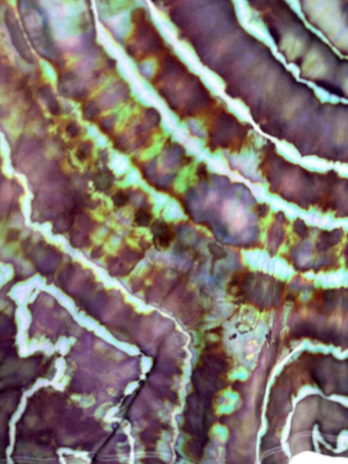 Upcycled Nike Women’s Medium Cropped Shirt – Earthy Purple & Green Geode Tie-Dye