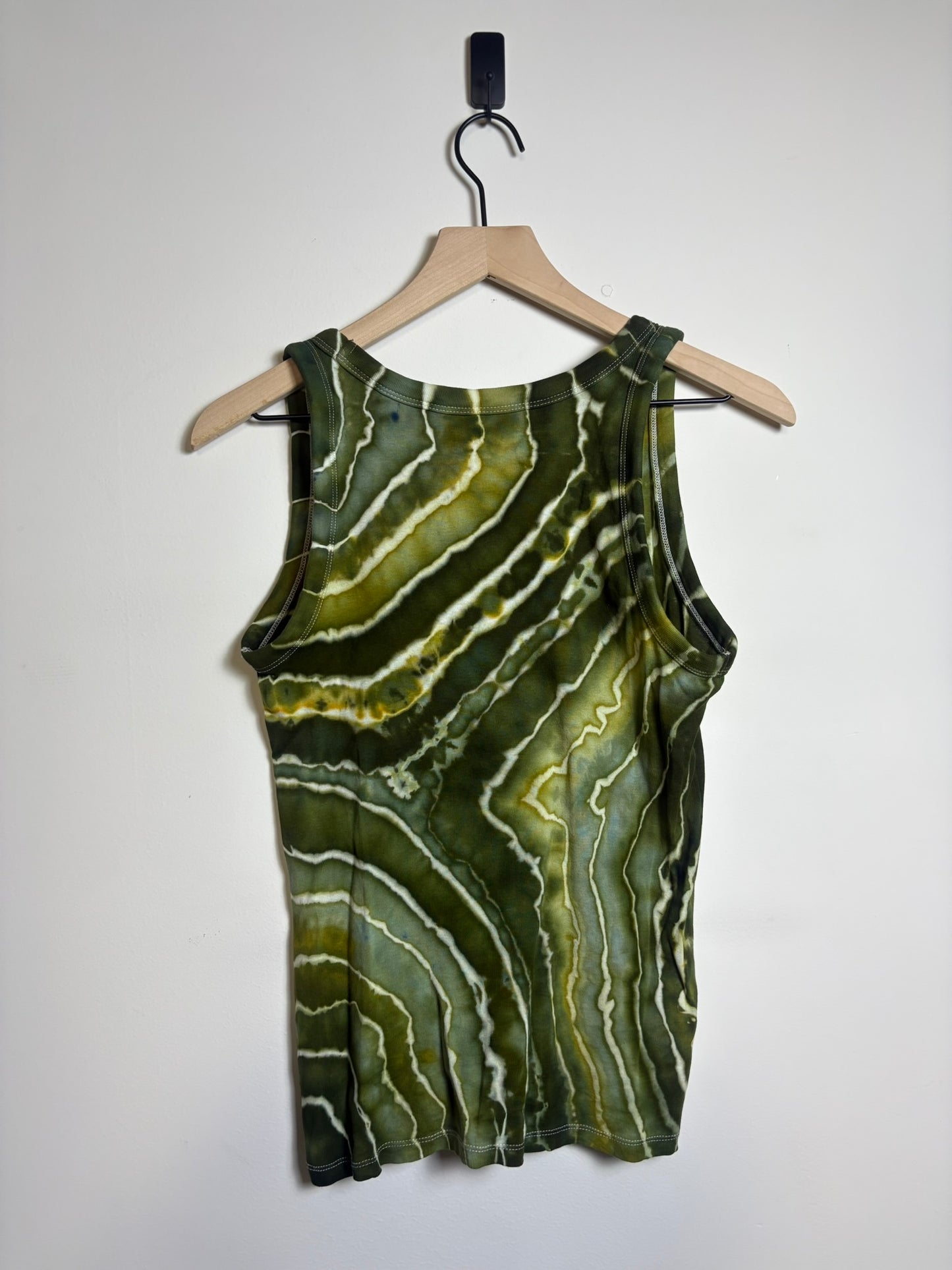 Upcycled LOFT Women’s XS Tank Top – Earthy Green Geode-Inspired Tie-Dye