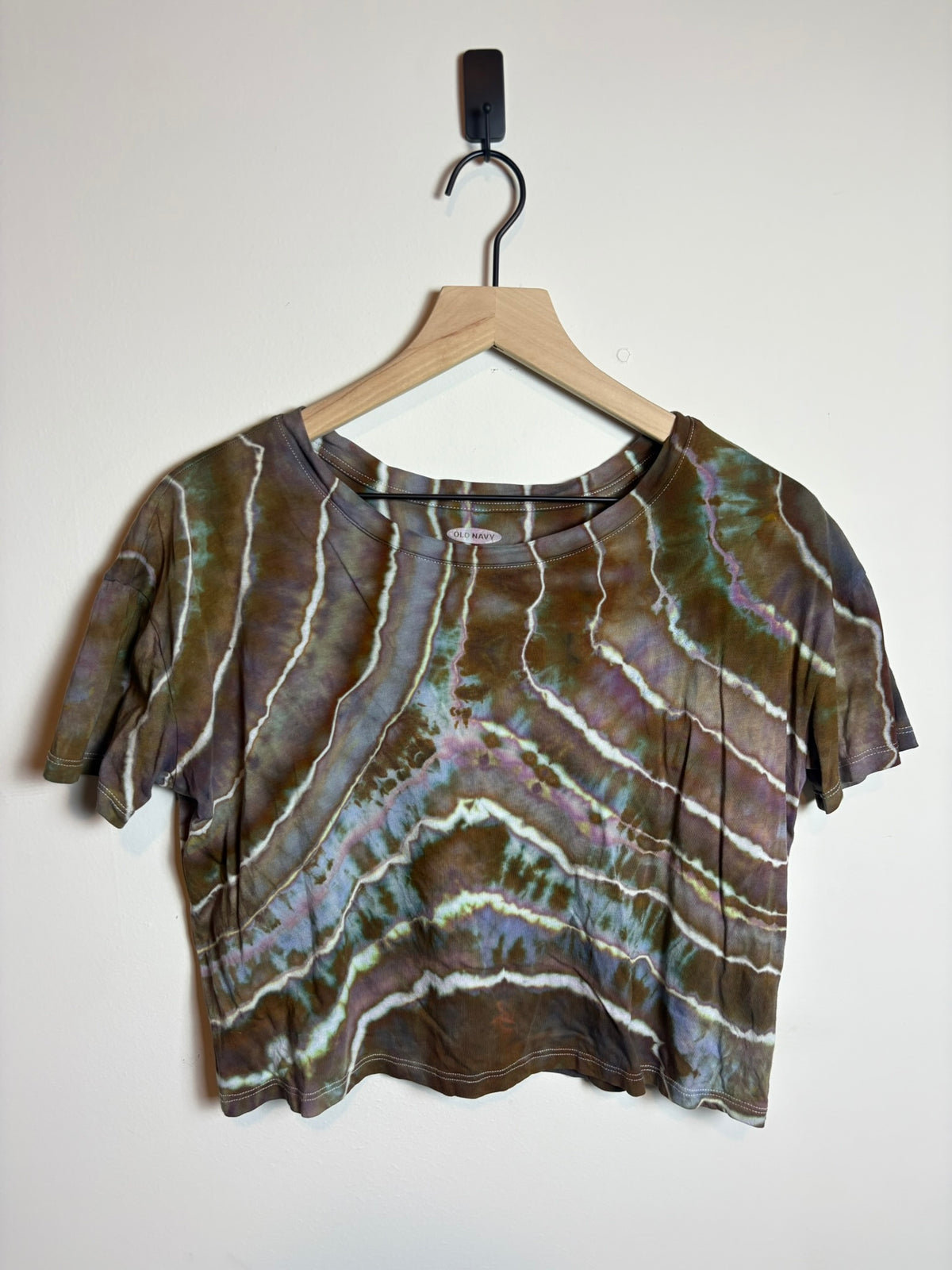 Upcycled Old Navy Women’s Small Cropped Shirt – Earthy Brown & Purple Geode Tie-Dye