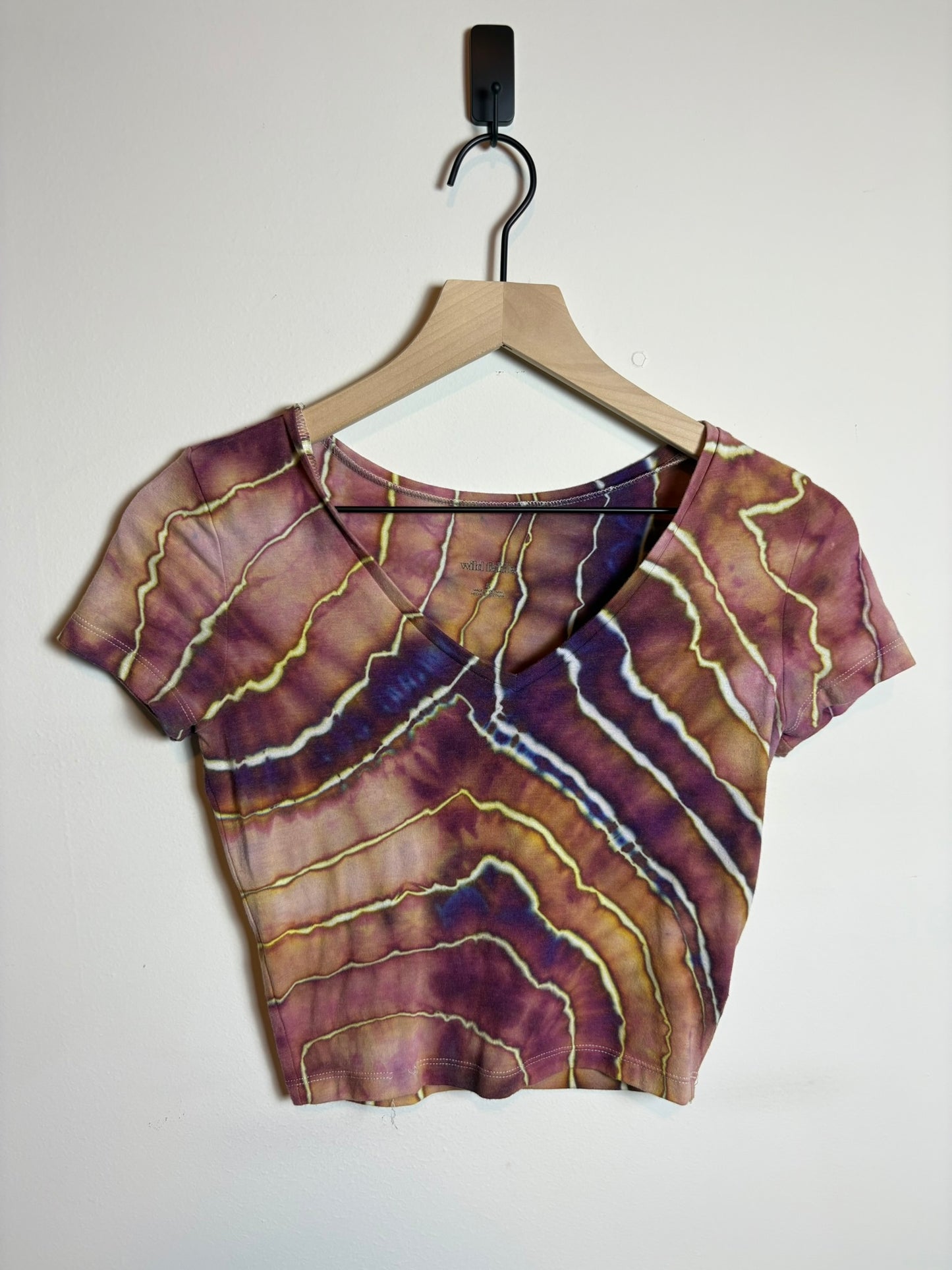 Upcycled Wild Fable Women’s Small V-Neck Shirt – Purple & Reddish Geode Tie-Dye