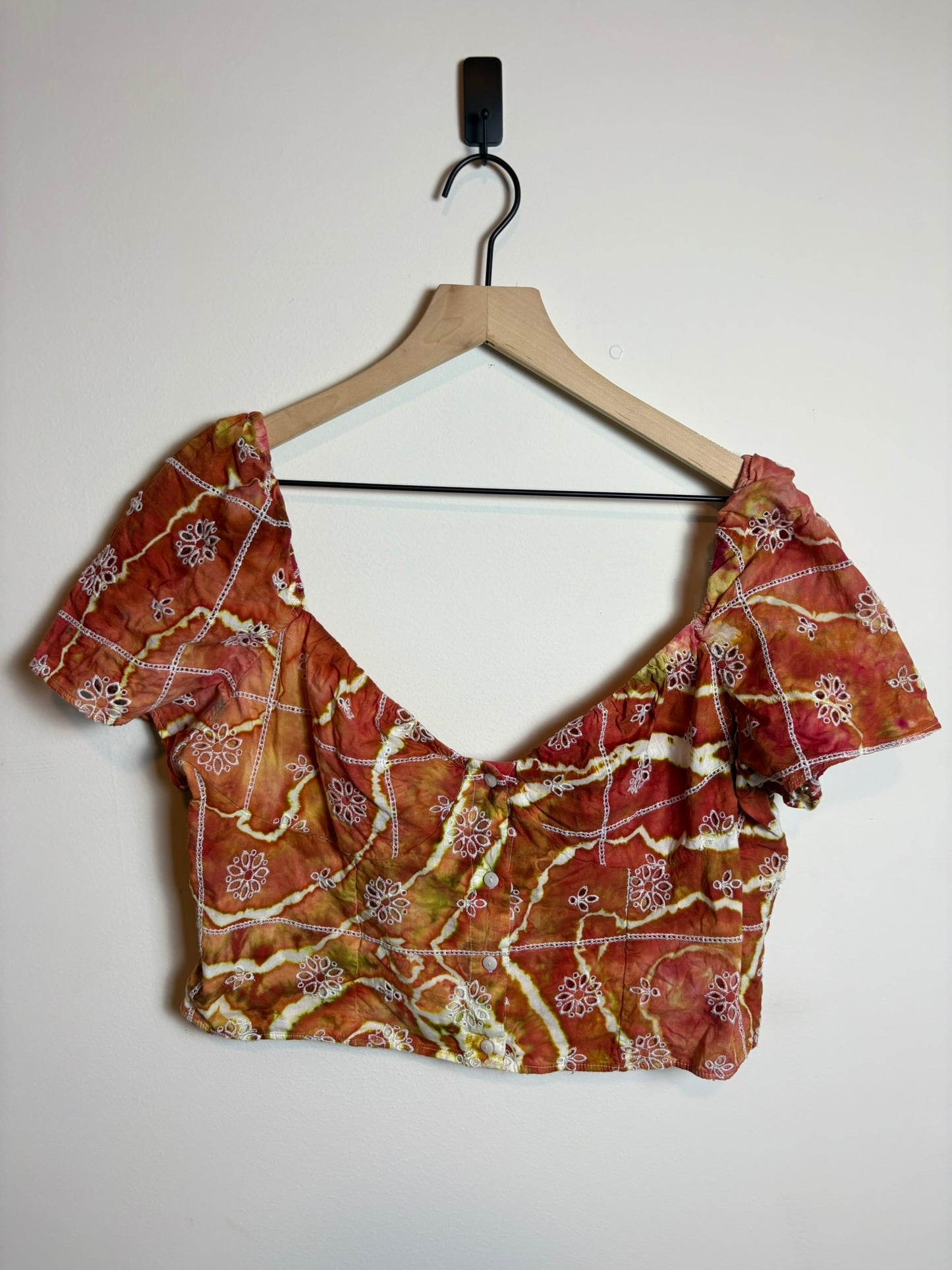Upcycled Women’s Large Cropped Embroidered Shirt – Earthy Orange Geode Tie-Dye