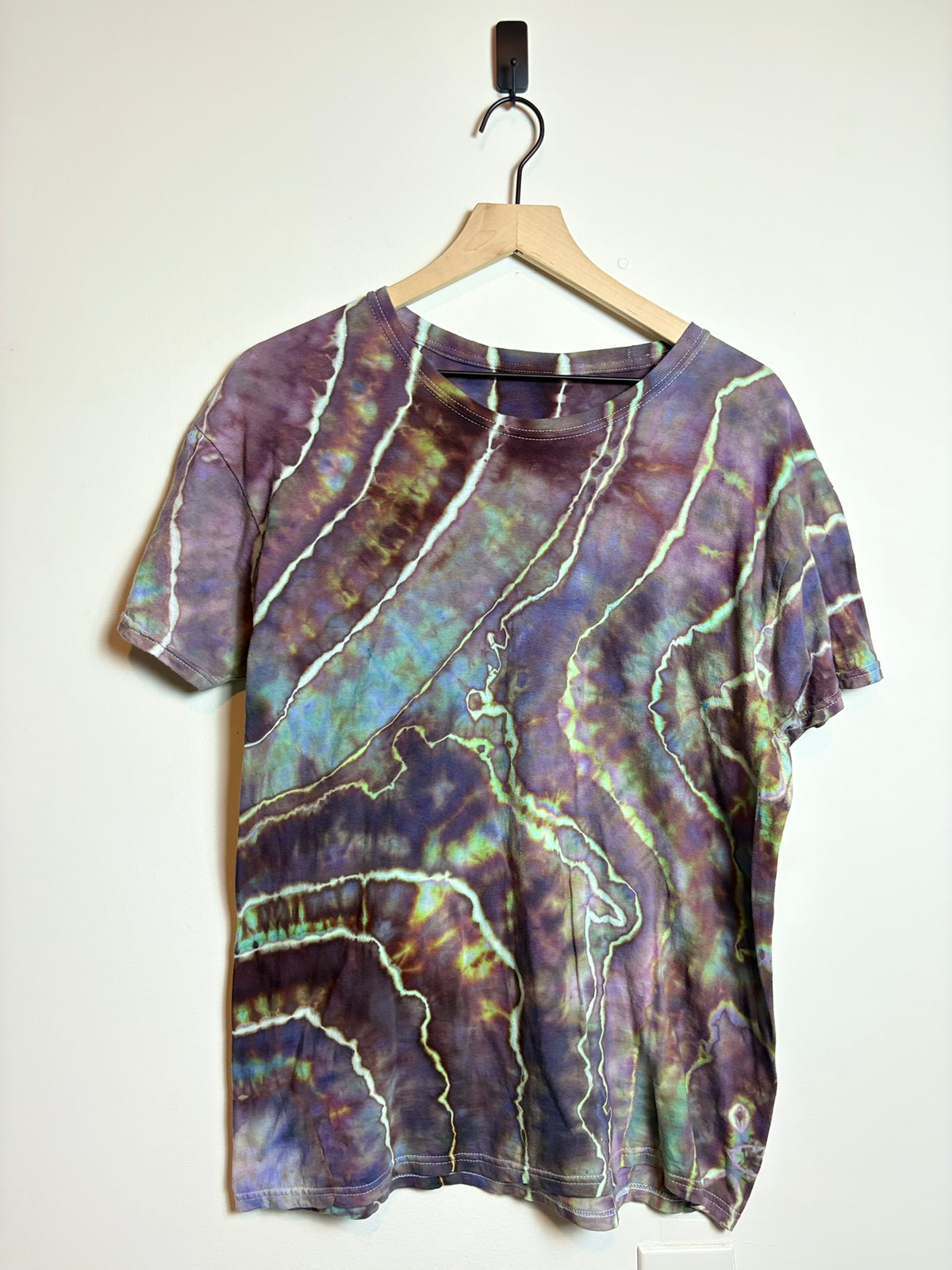 Upcycled Hanes Large T-Shirt Purple Geode-Inspired Tie-Dye