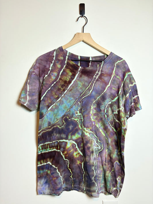 Upcycled Hanes Large T-Shirt Purple Geode-Inspired Tie-Dye