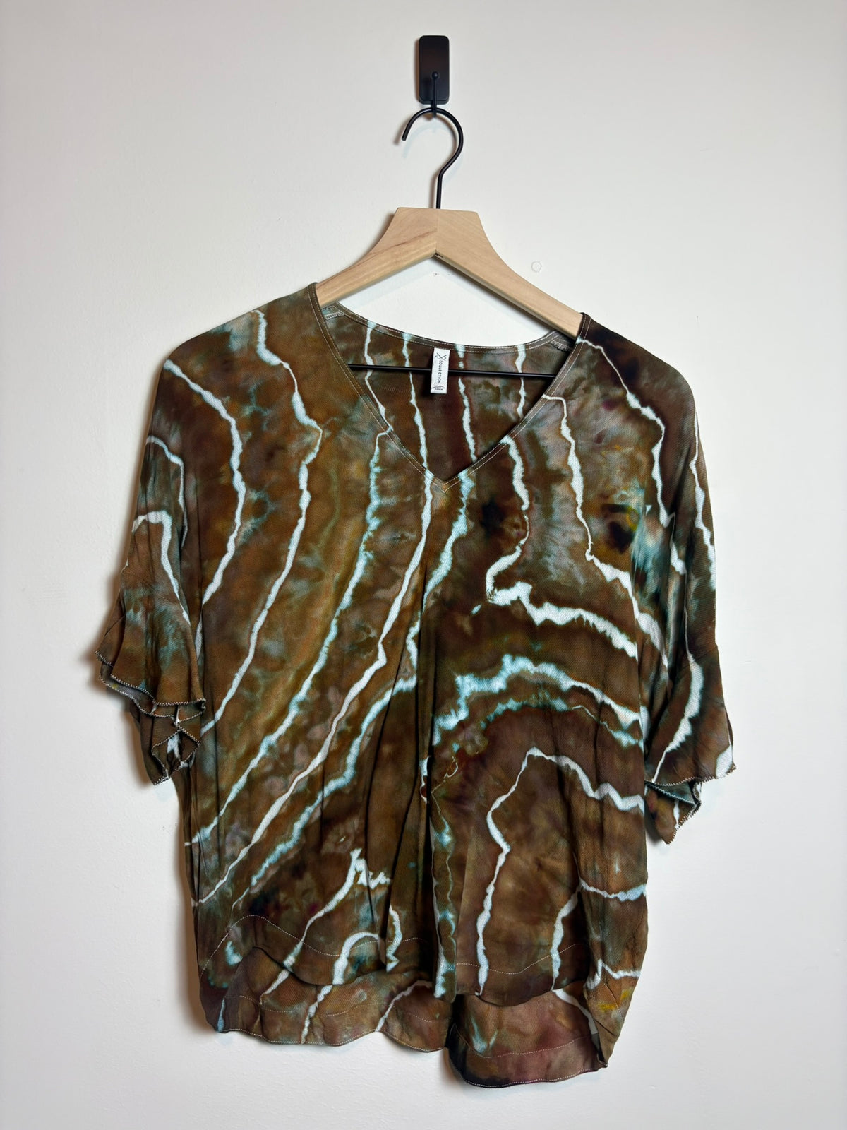 pcycled GF Collection V-Neck Small Shirt – Earthy Geode Tie-Dye