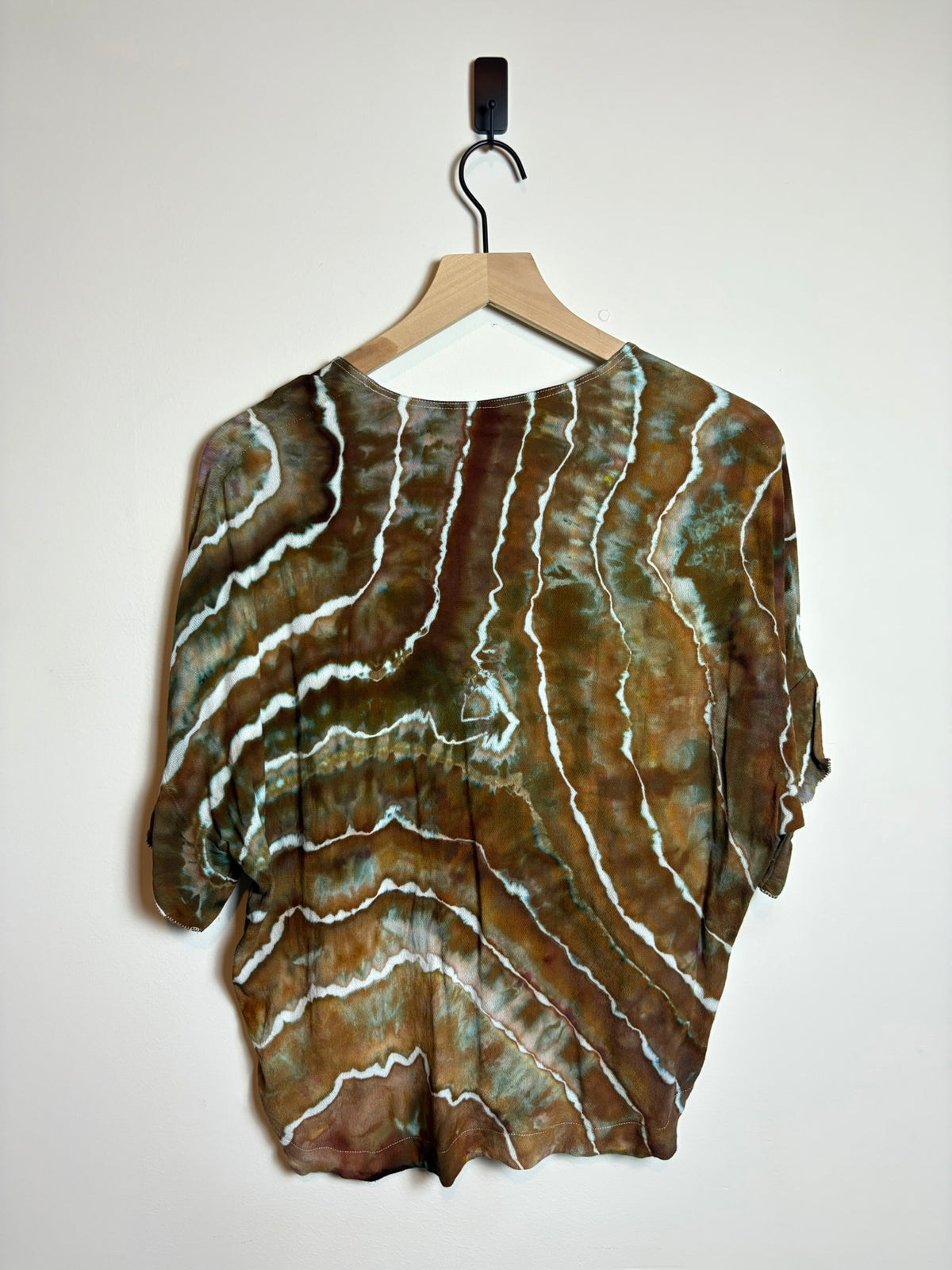 pcycled GF Collection V-Neck Small Shirt – Earthy Geode Tie-Dye