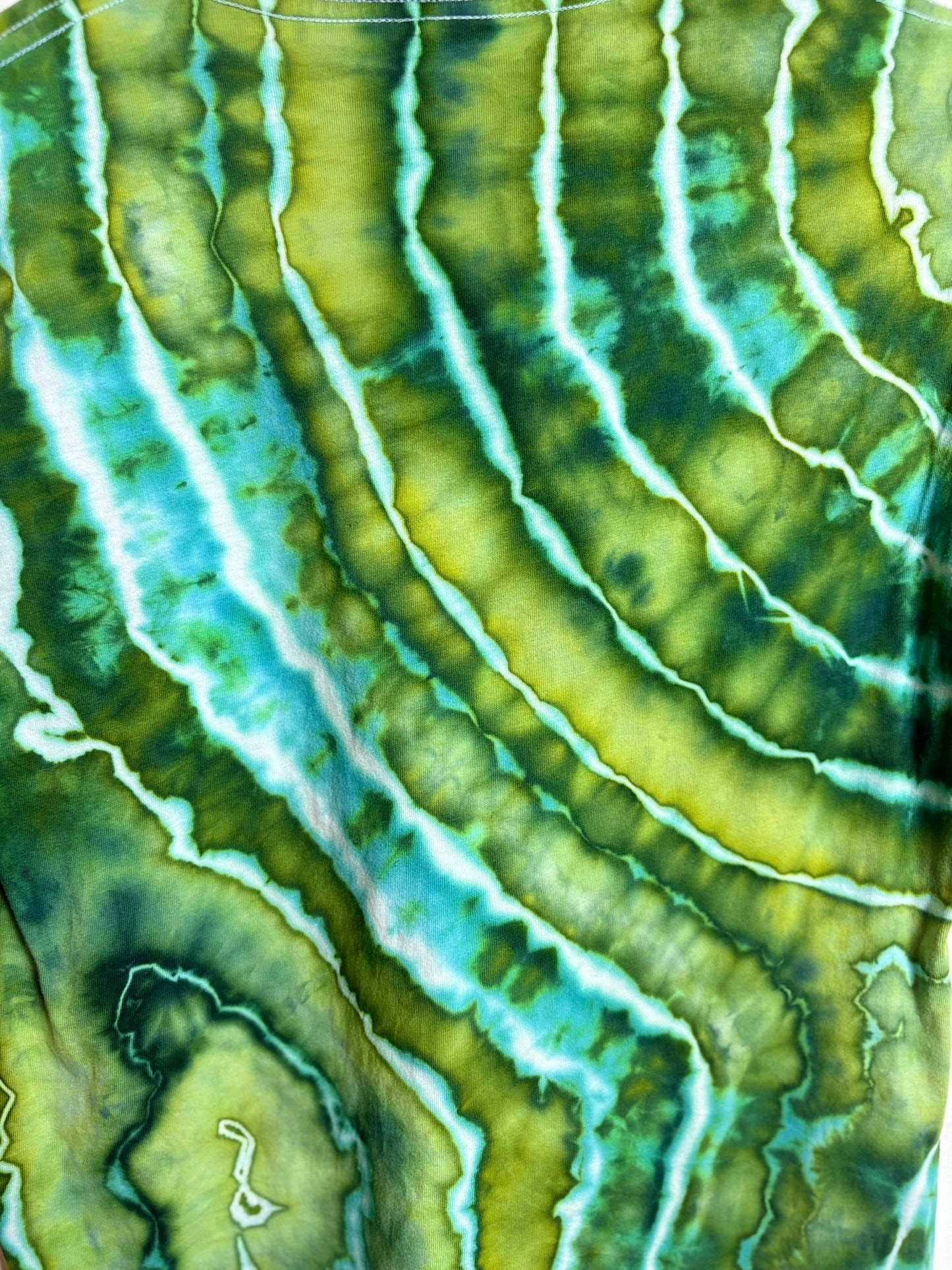 Upcycled Women’s Large “New York” Graphic Tee – Green & Blue Geode Tie-Dye